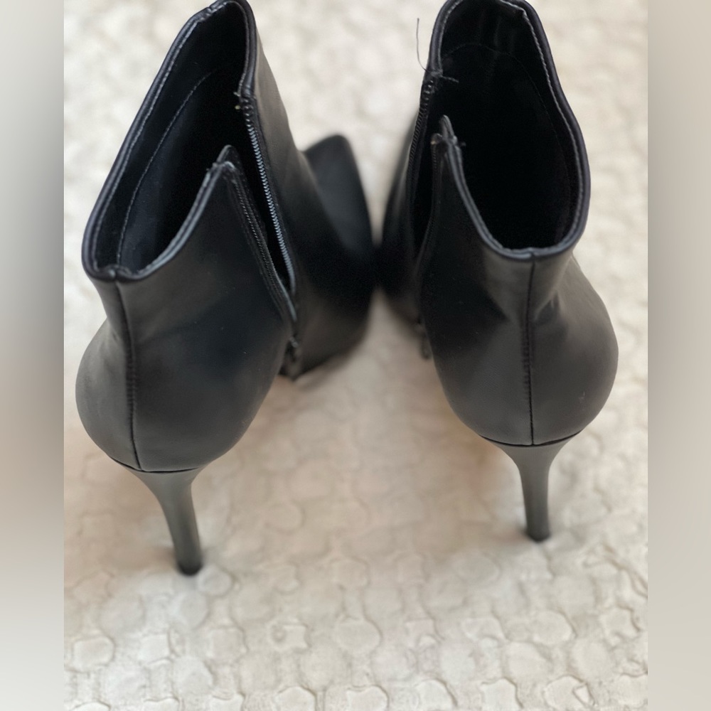 Bcbgenerations Heeled Booties Nwot - image 3